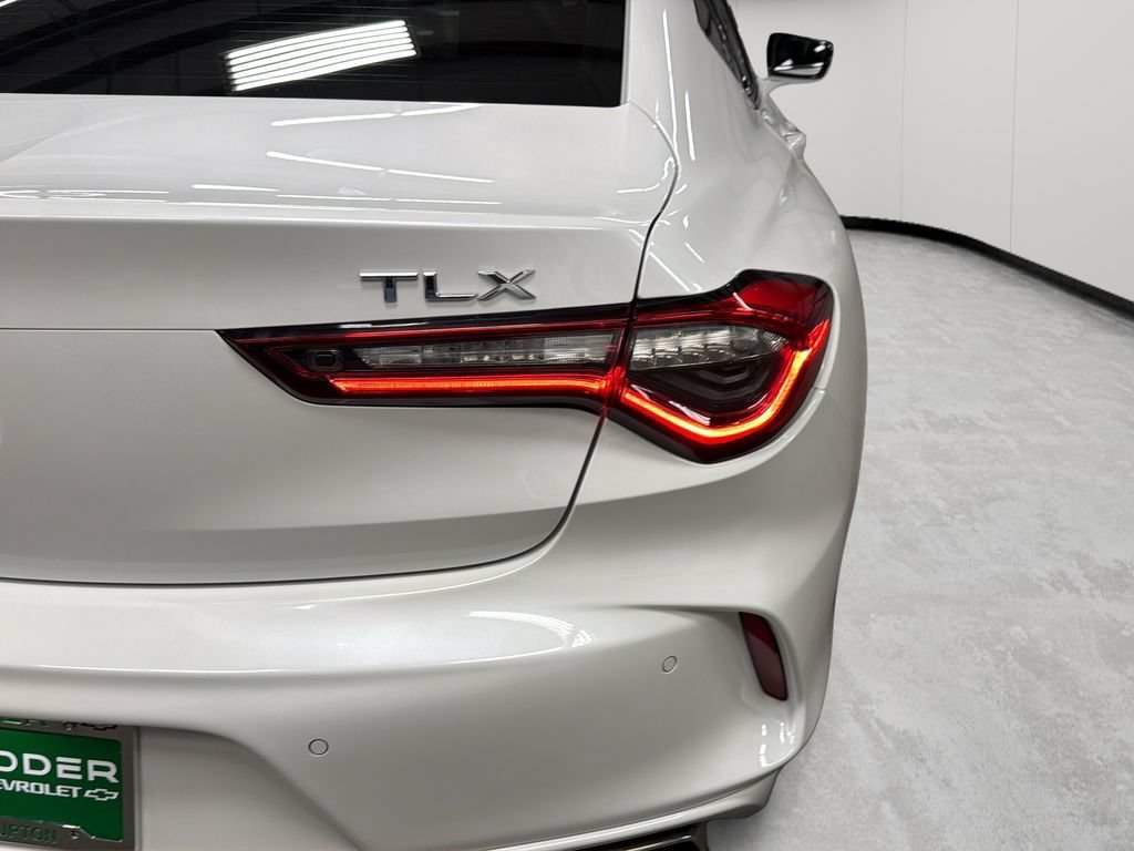 Used 2022 Acura TLX w/ Technology Package FWD image 46