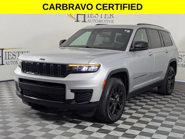 Used 2024 Jeep Grand Cherokee L Altitude RWD image 5