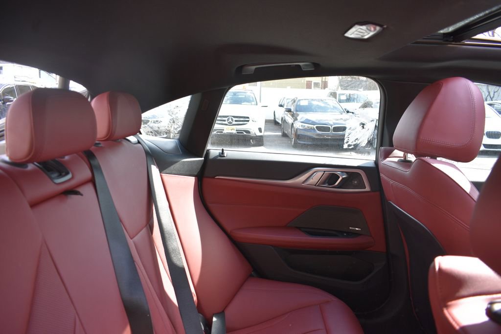 Used 2025 BMW 430i xDrive w/ Premium Package image 26