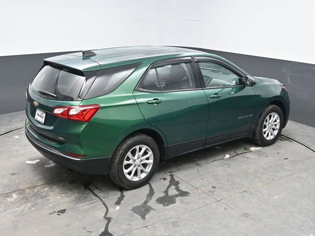 Used 2018 Chevrolet Equinox LS image 29
