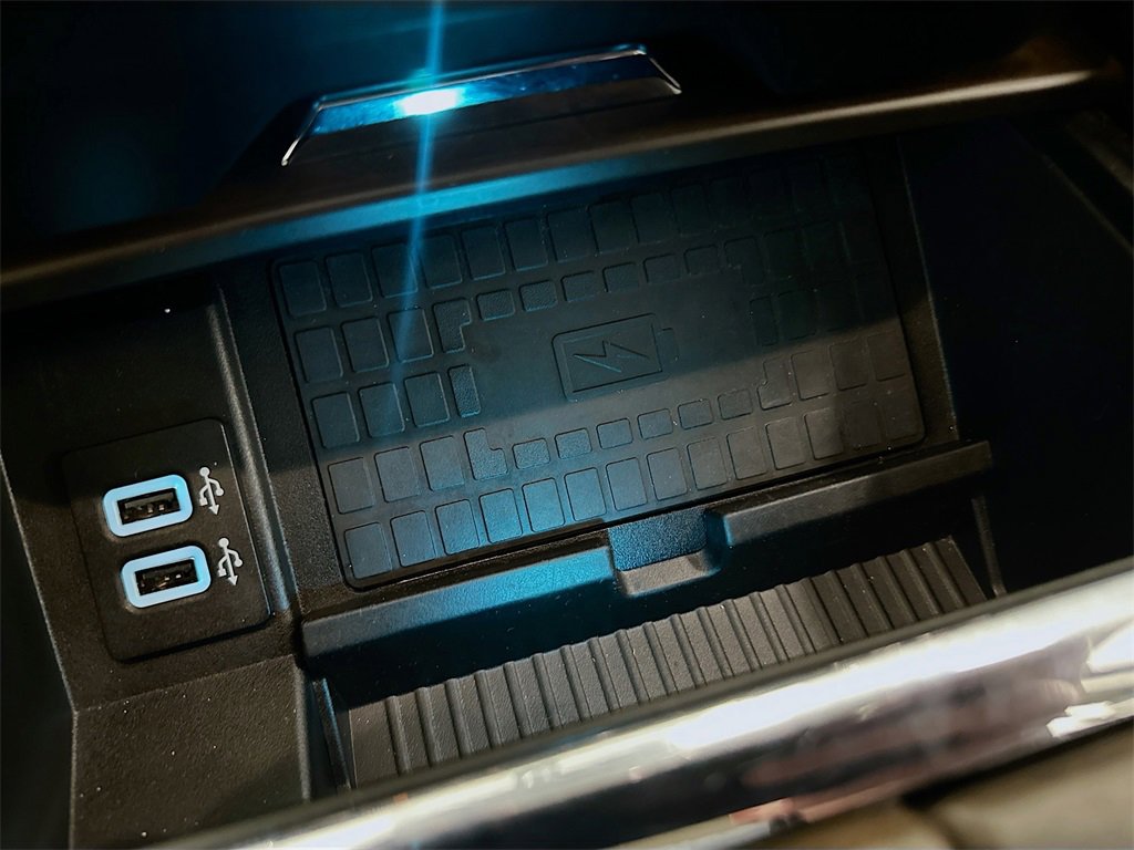 Used 2019 Ford Expedition Platinum image 41