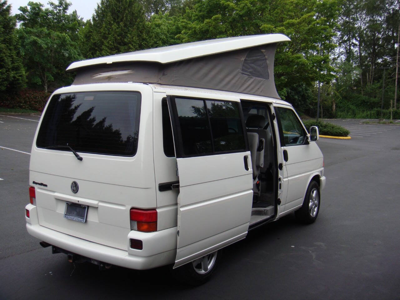 Used 2001 Volkswagen Eurovan FWD image 16