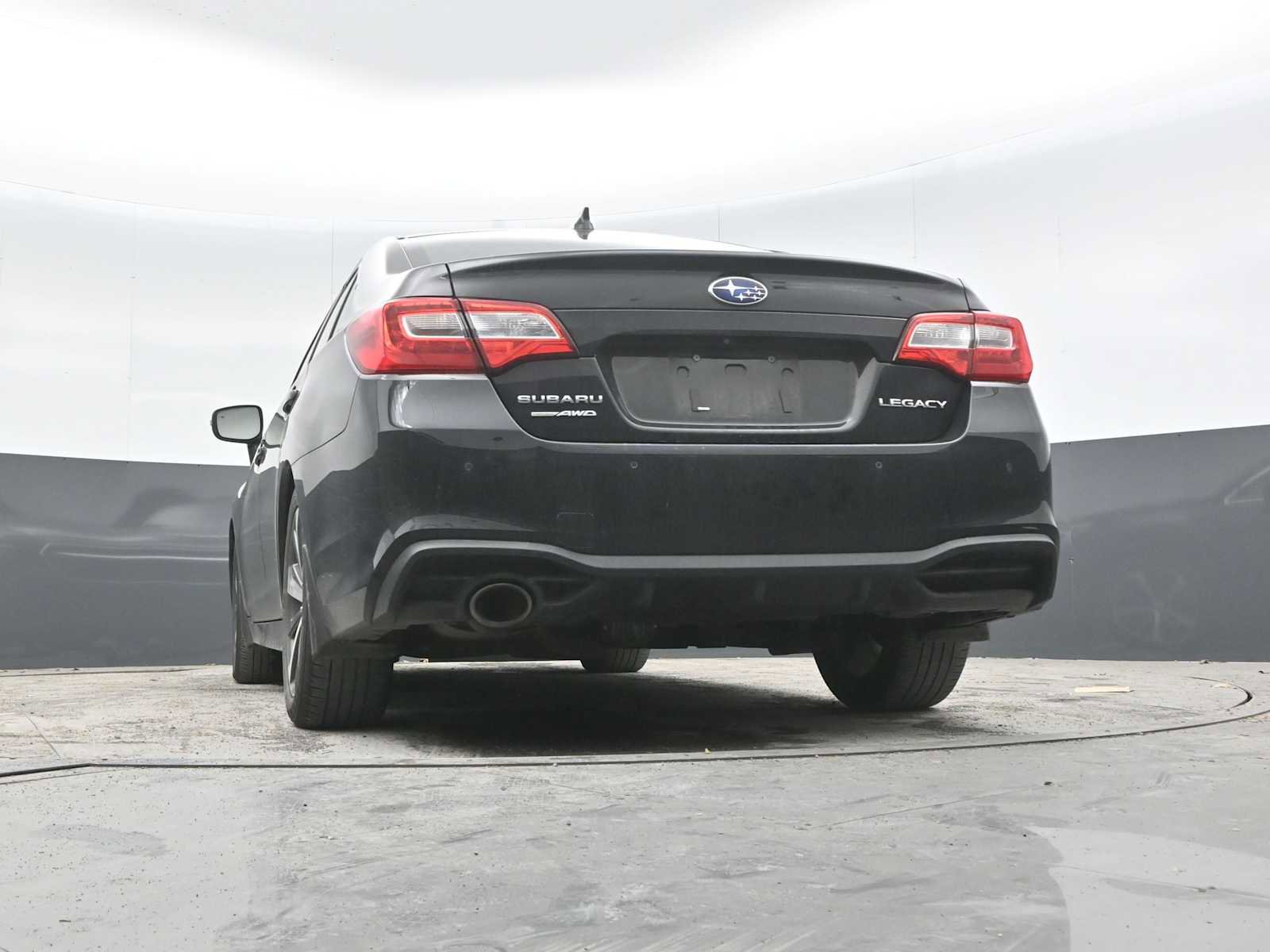 Used 2018 Subaru Legacy 2.5i Limited AWD/4WD image 32