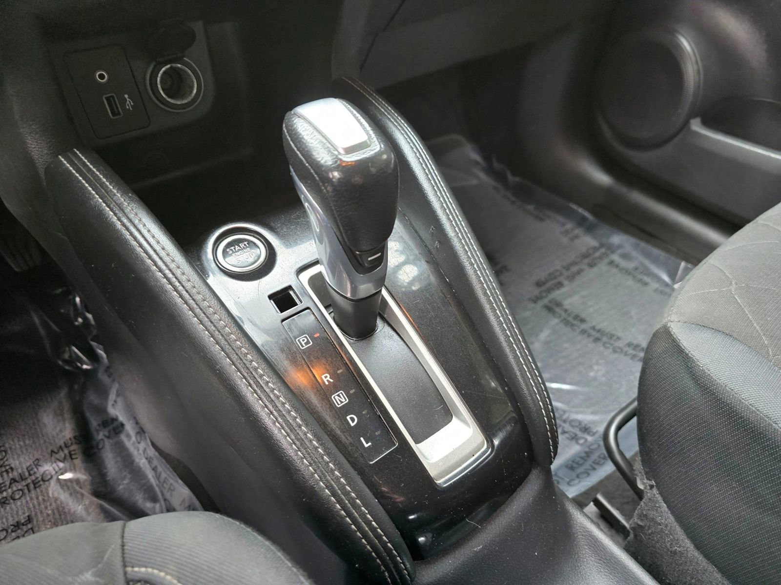 Used 2019 Nissan Kicks SV image 28