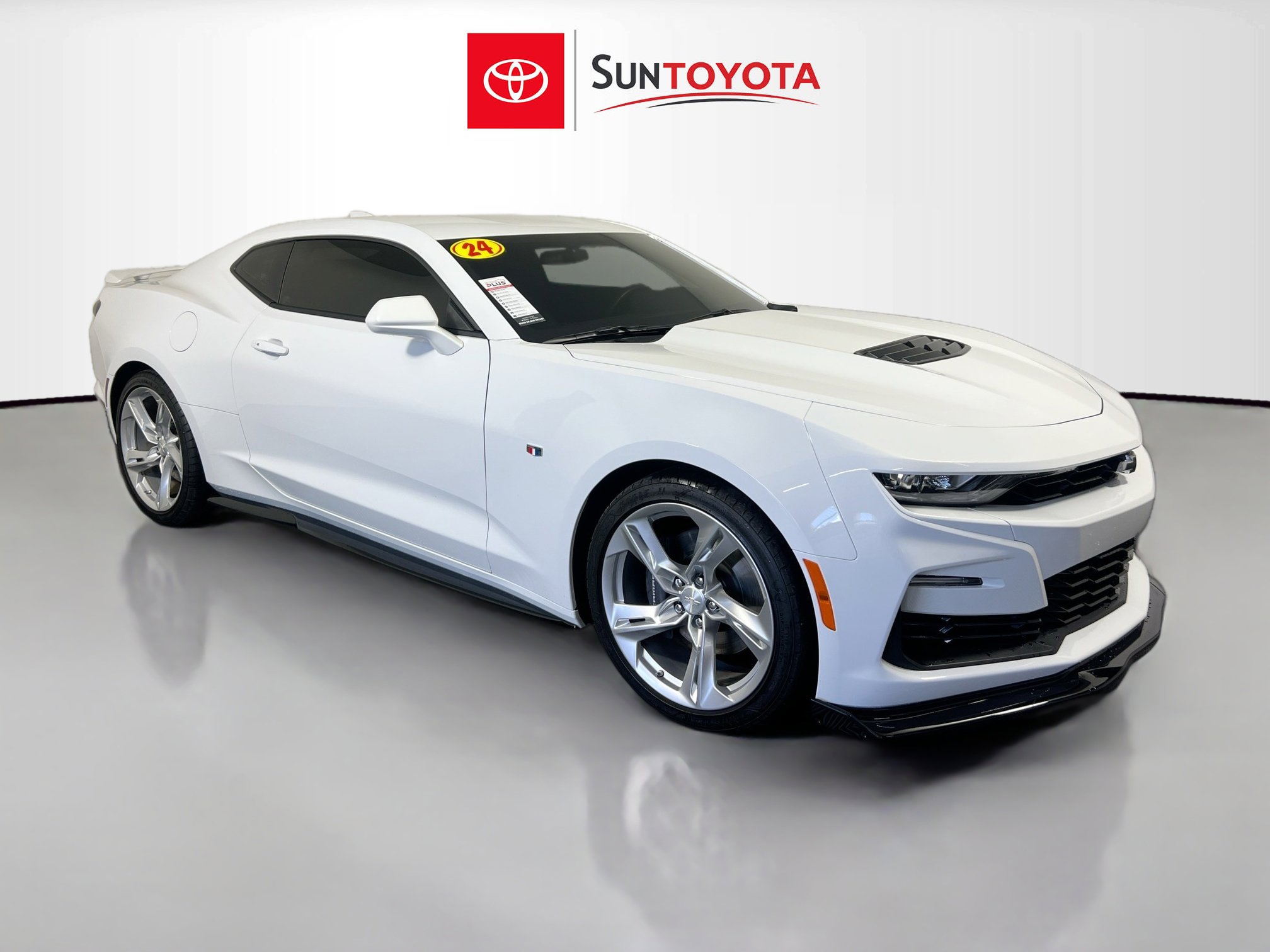 Used 2024 Chevrolet Camaro SS image 1