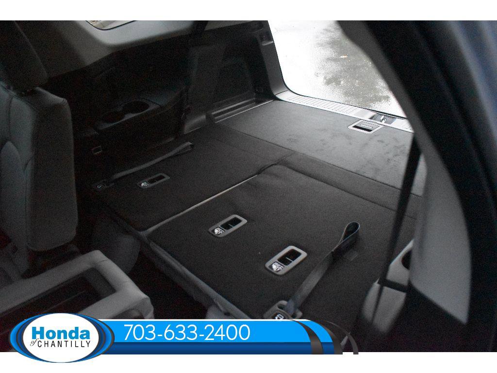 New 2025 Honda Pilot Touring image 19