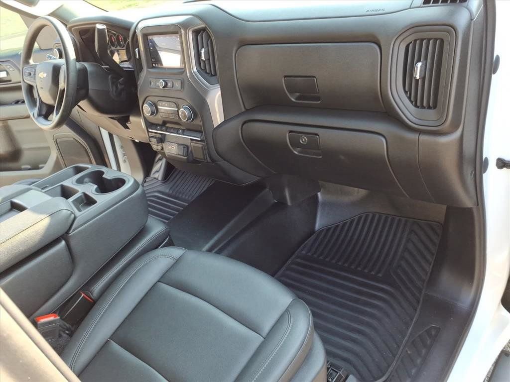 Used 2023 Chevrolet Silverado 1500 W/T w/ WT Value Package image 17
