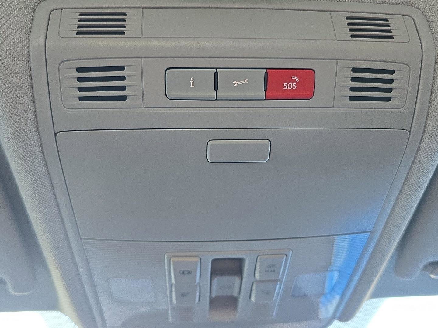 Certified 2023 Volkswagen Jetta SE image 22