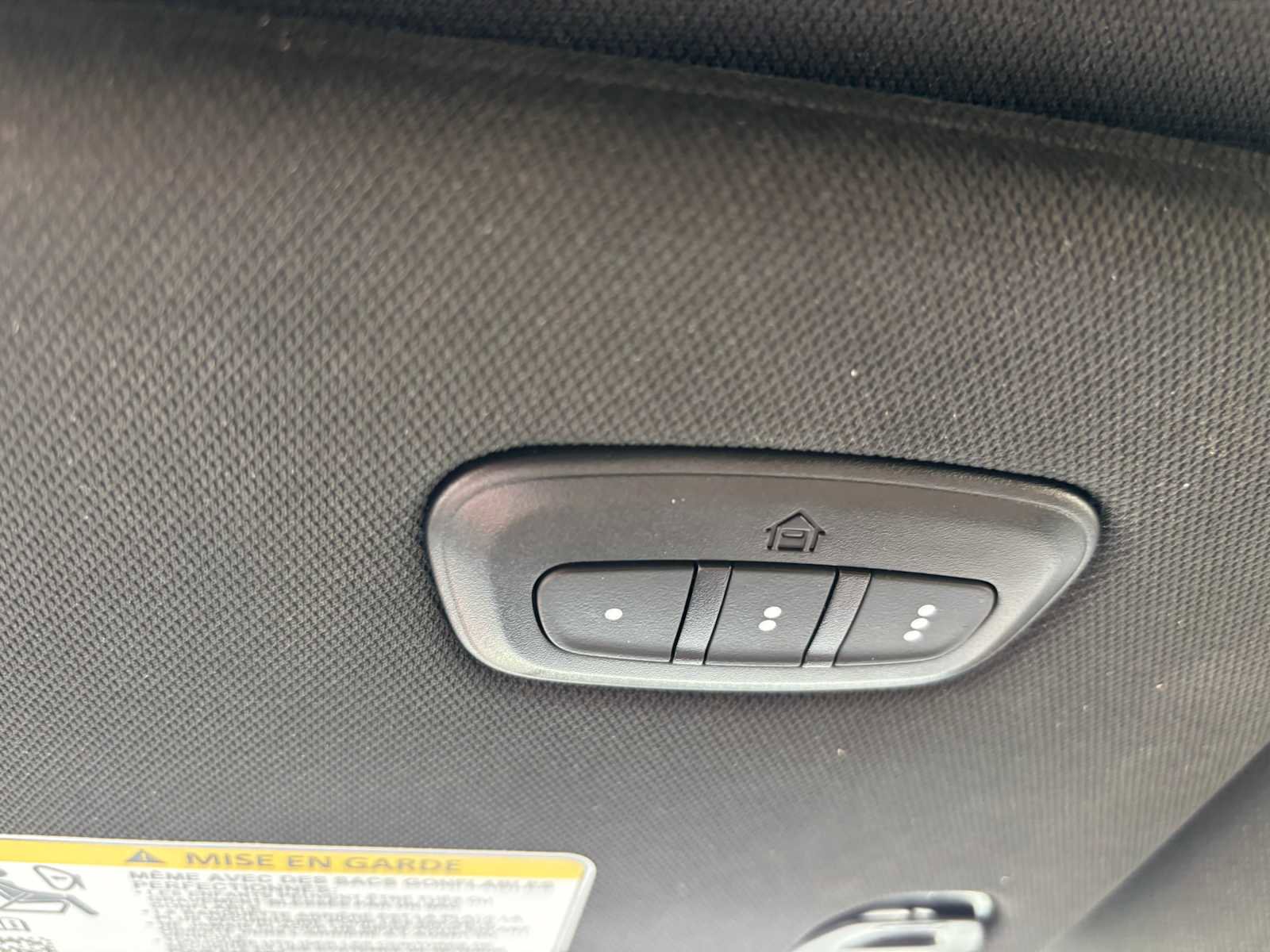 Certified 2024 Jeep Wagoneer L Series III w/ Flexible Seating Group image 49