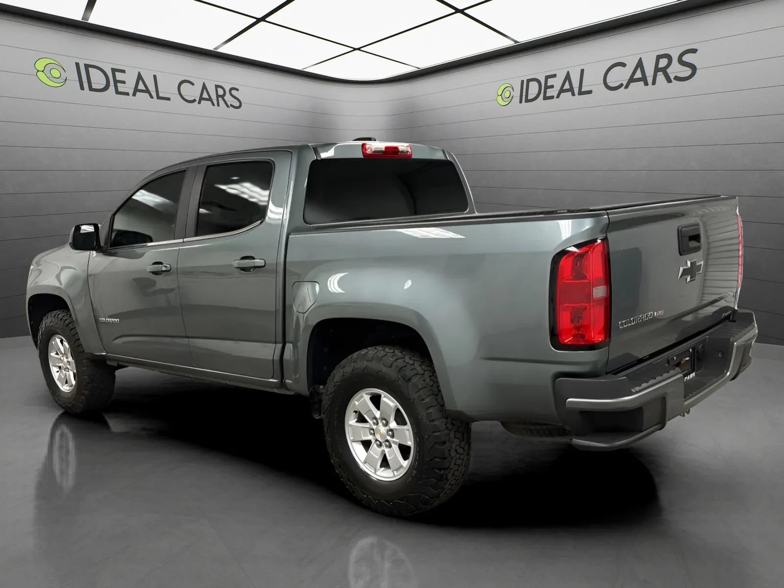 Used 2020 Chevrolet Colorado W/T w/ WT Convenience Package RWD image 7