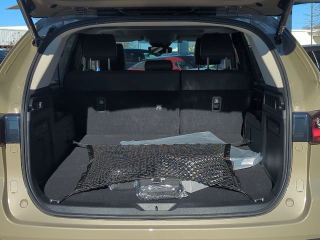 New 2026 MAZDA CX-70 3.3 Turbo w/ Preferred Package AWD/4WD image 27