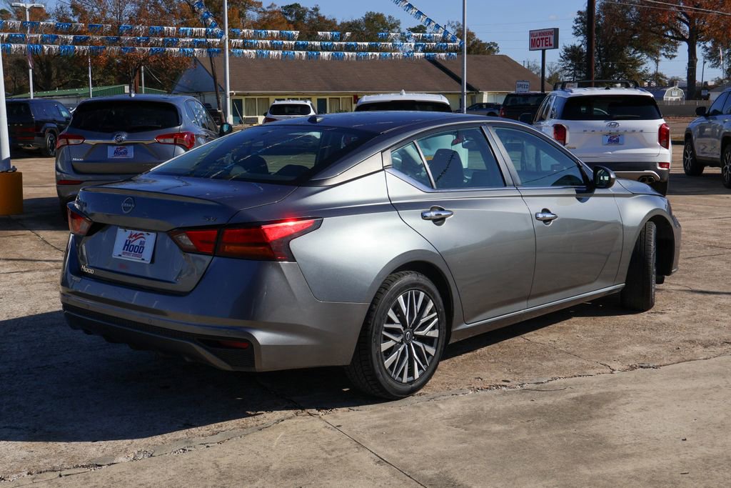 Used 2023 Nissan Altima 2.5 SV image 19