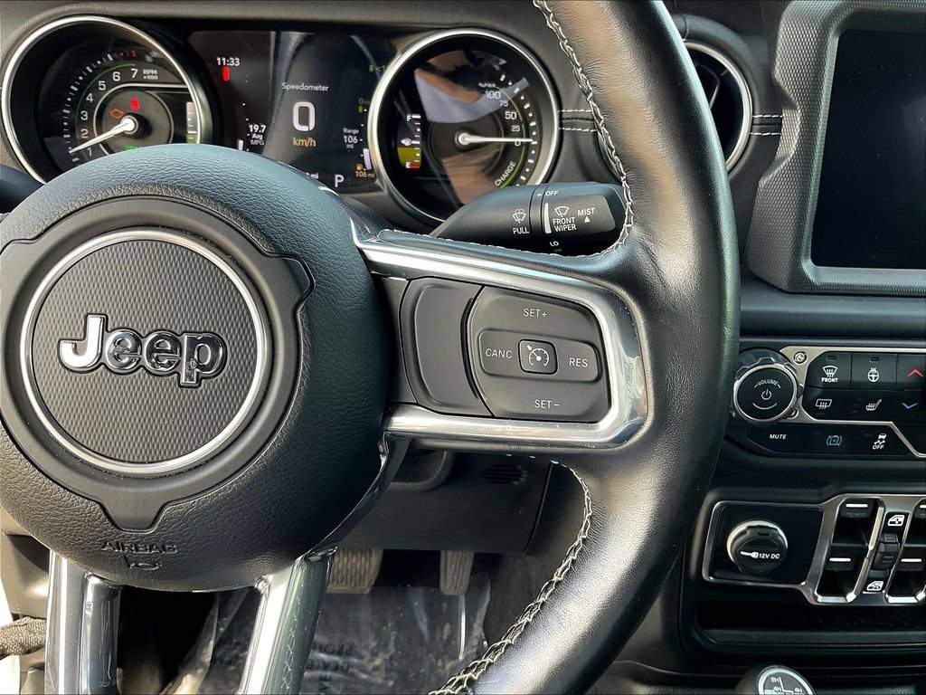 Used 2022 Jeep Wrangler Unlimited Sahara w/ Cold Weather Group AWD/4WD image 12