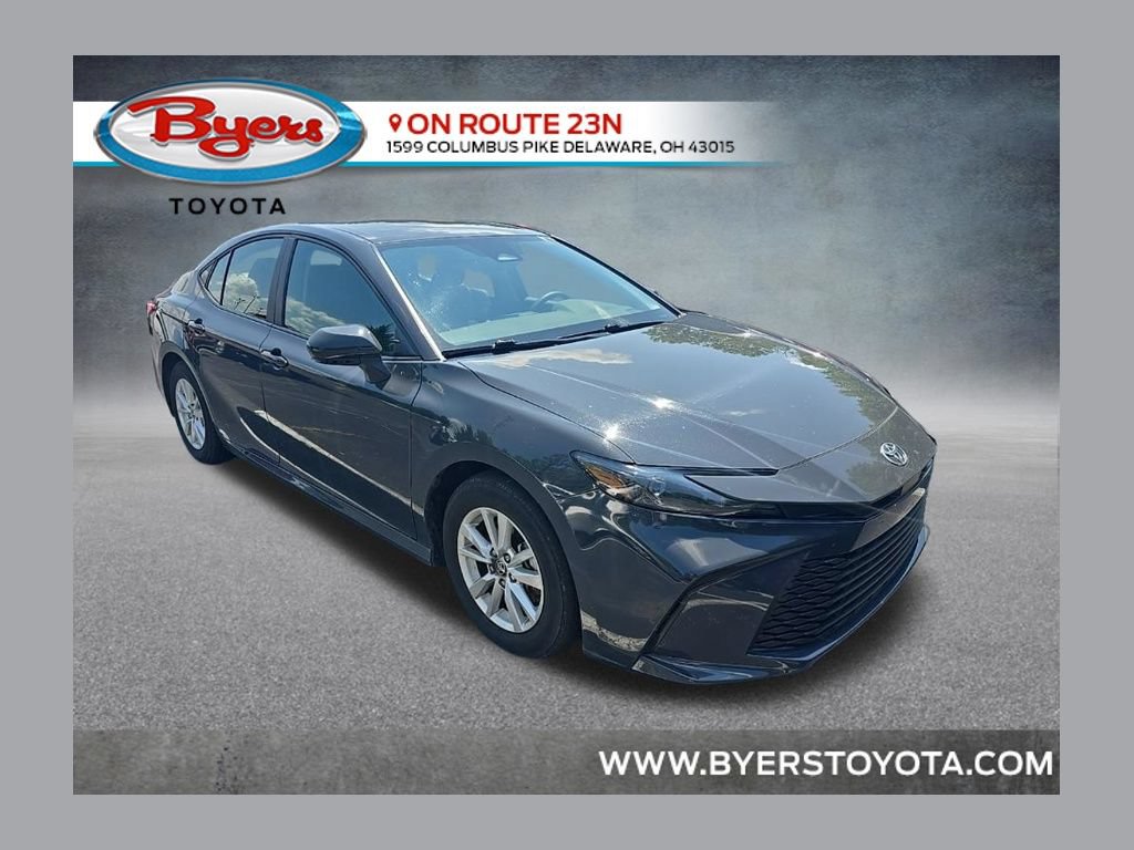 Used 2025 Toyota Camry LE FWD image 1
