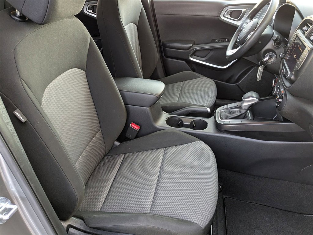 Used 2023 Kia Soul LX w/ Option Group 015 image 34