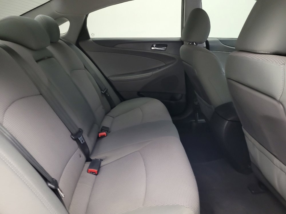 Used 2013 Hyundai Sonata GLS w/ Popular Equipment Pkg image 19