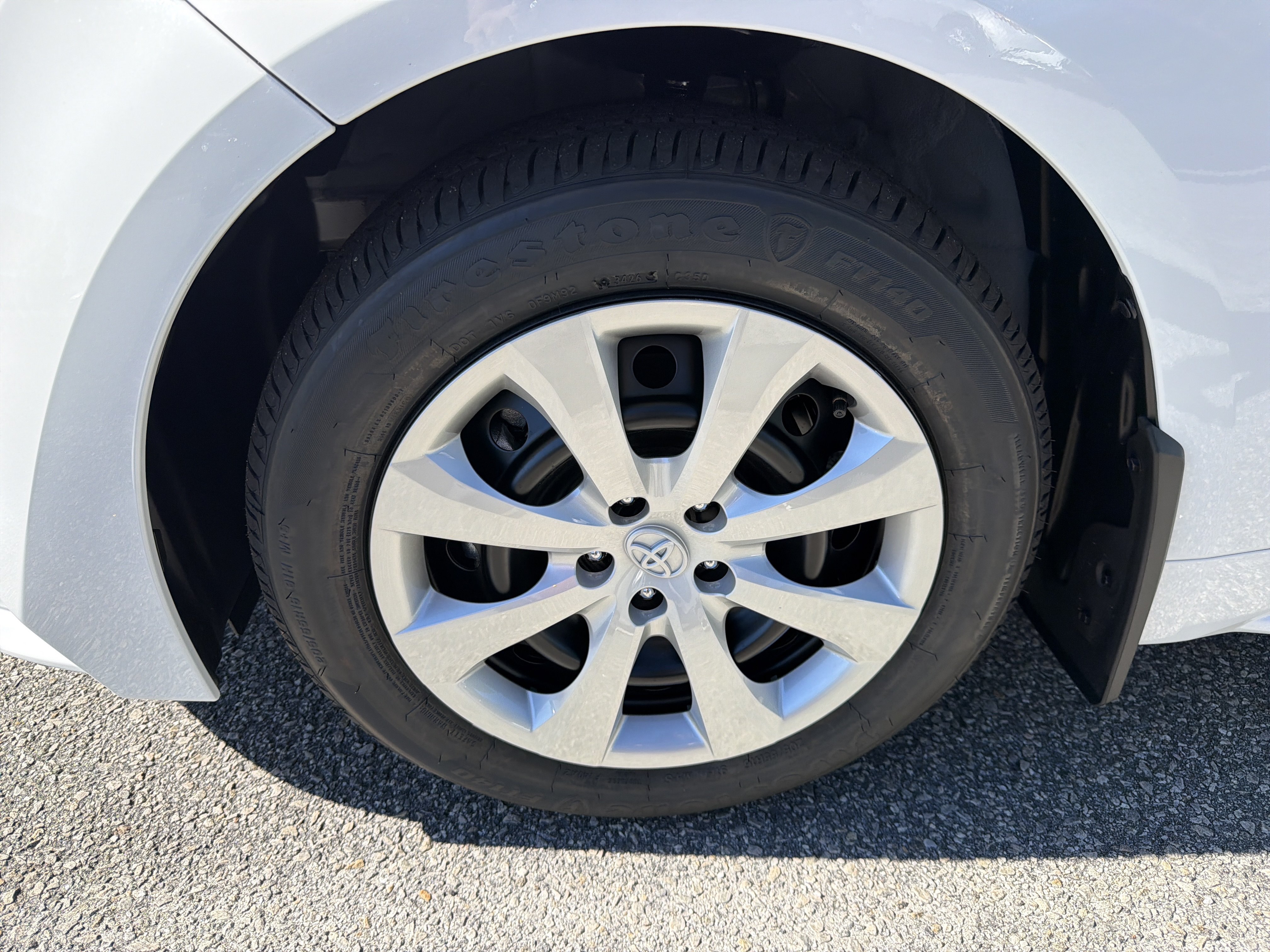 New 2027 Toyota Corolla LE FWD image 11
