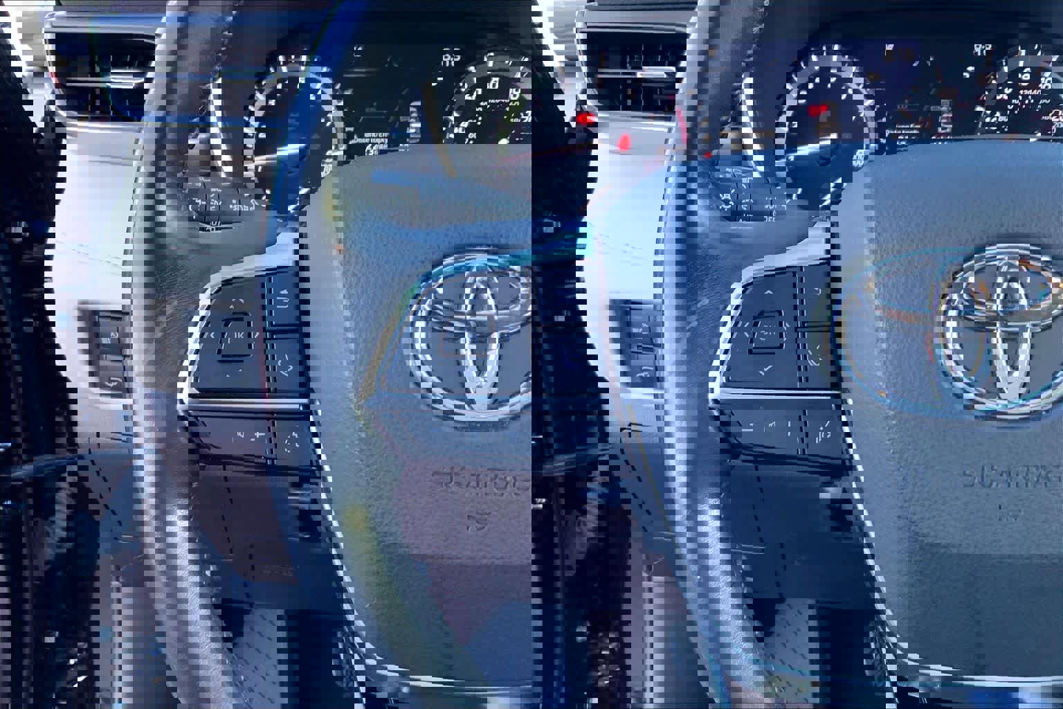 Used 2021 Toyota Highlander XLE image 23