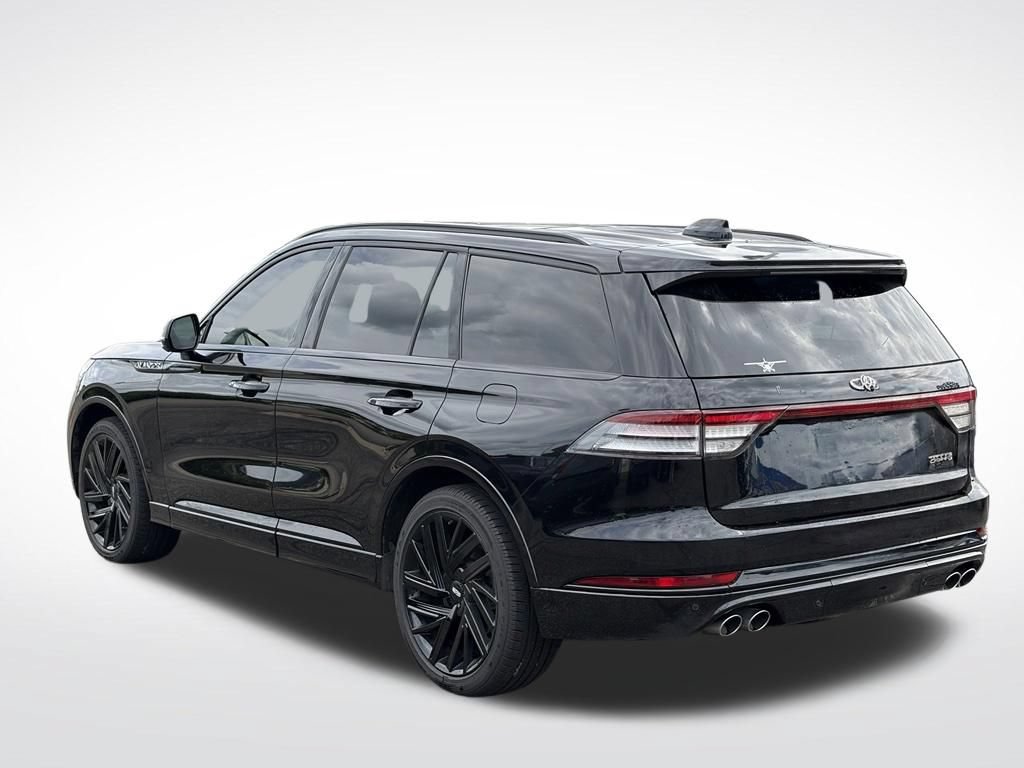 Used 2025 Lincoln Aviator Black Label w/ Jet Appearance Package AWD/4WD image 7