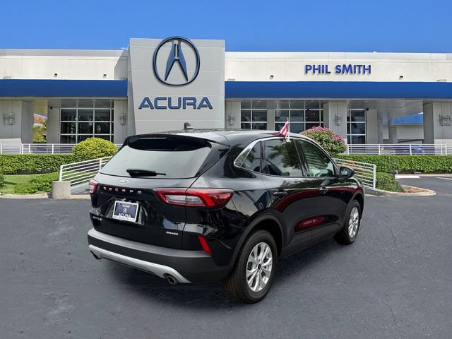 Used 2024 Ford Escape Active AWD/4WD image 5