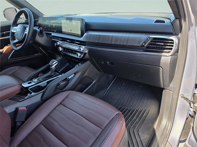 Used 2025 Kia Telluride SX Prestige image 19