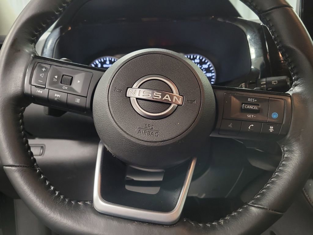 Used 2022 Nissan Pathfinder SV image 19