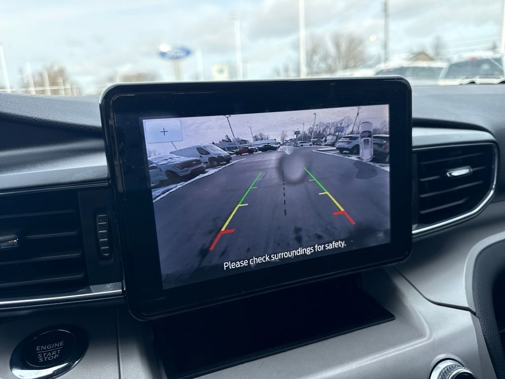 Used 2023 Ford Explorer XLT w/ Equipment Group 202A image 30