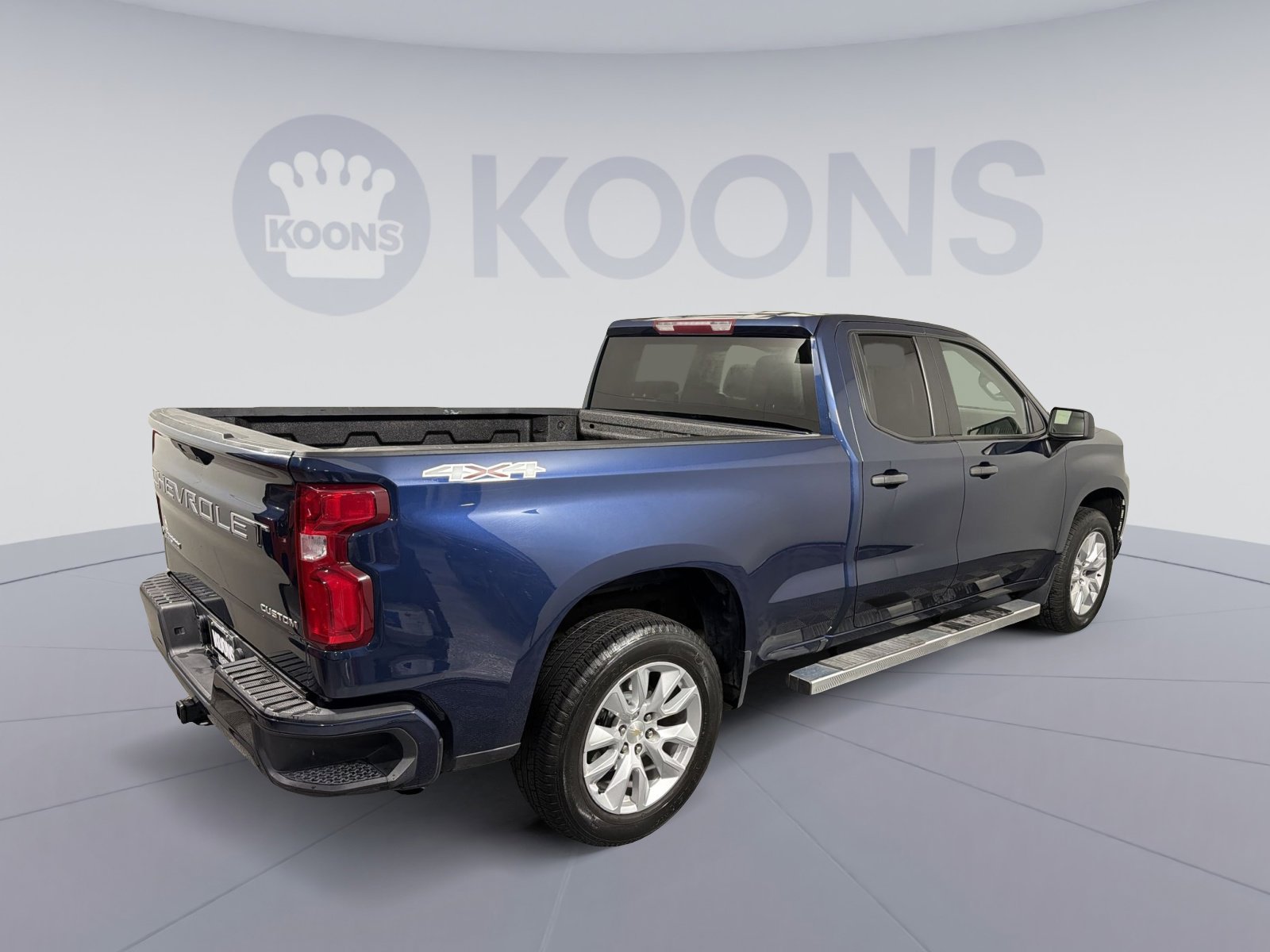 Used 2022 Chevrolet Silverado 1500 Custom image 7