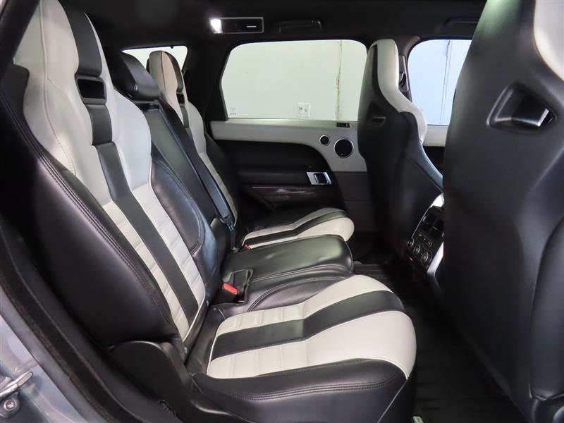 Used 2017 Land Rover Range Rover Sport SVR image 38