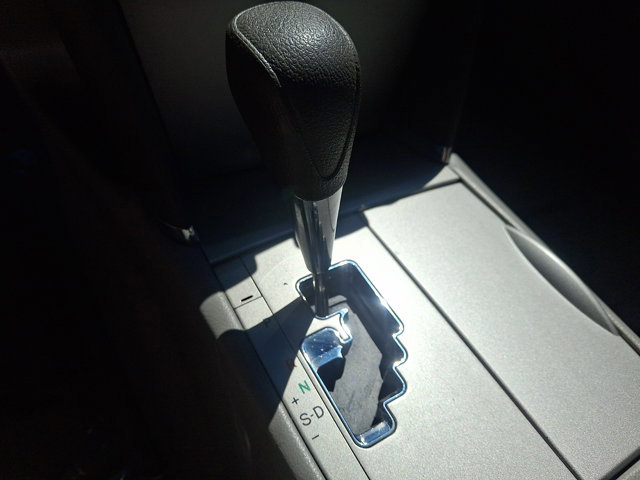 Used 2010 Toyota Camry FWD image 14