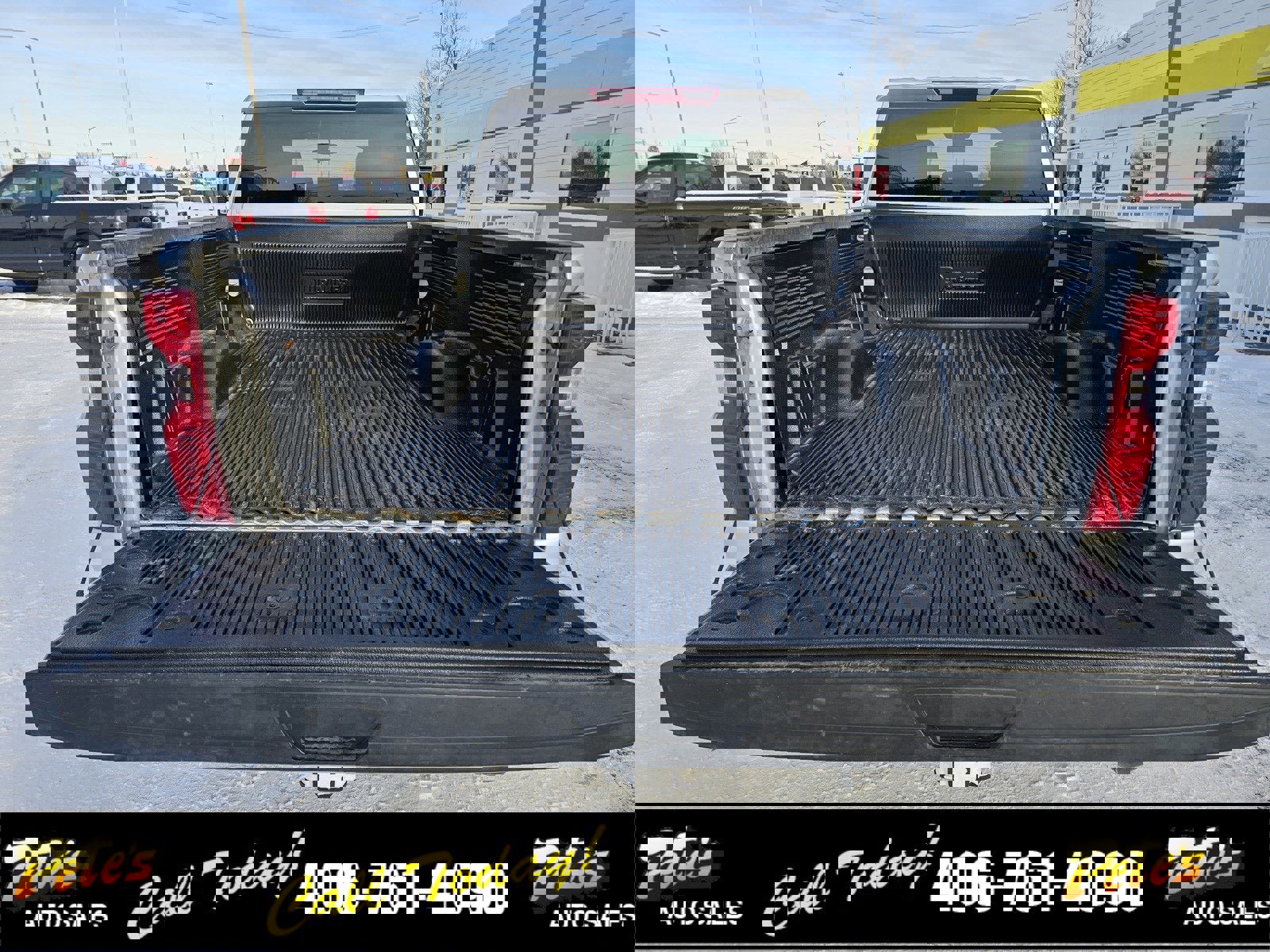 Used 2022 Chevrolet Silverado 2500 LT w/ Convenience Package image 9