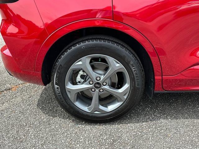 Used 2024 Ford Escape ST-Line w/ Tech Pack #1 FWD image 17
