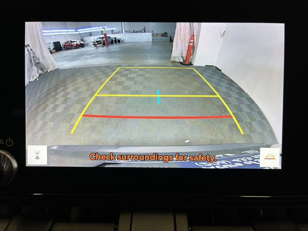 Used 2023 Toyota RAV4 XLE image 8