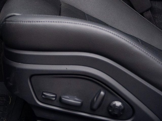 New 2025 Porsche Panamera 4 image 20