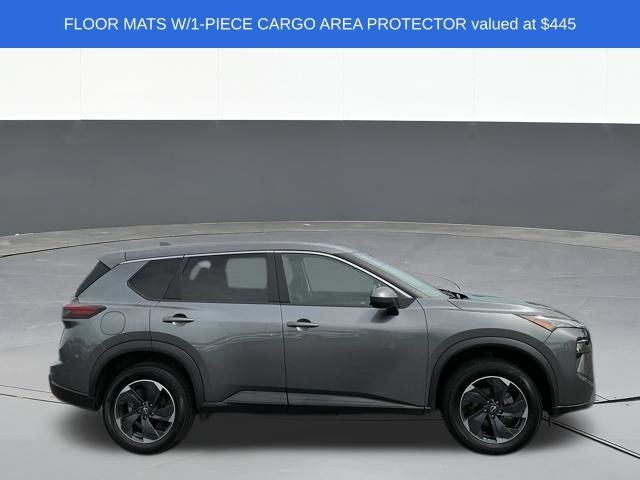 Used 2024 Nissan Rogue SV AWD/4WD image 2