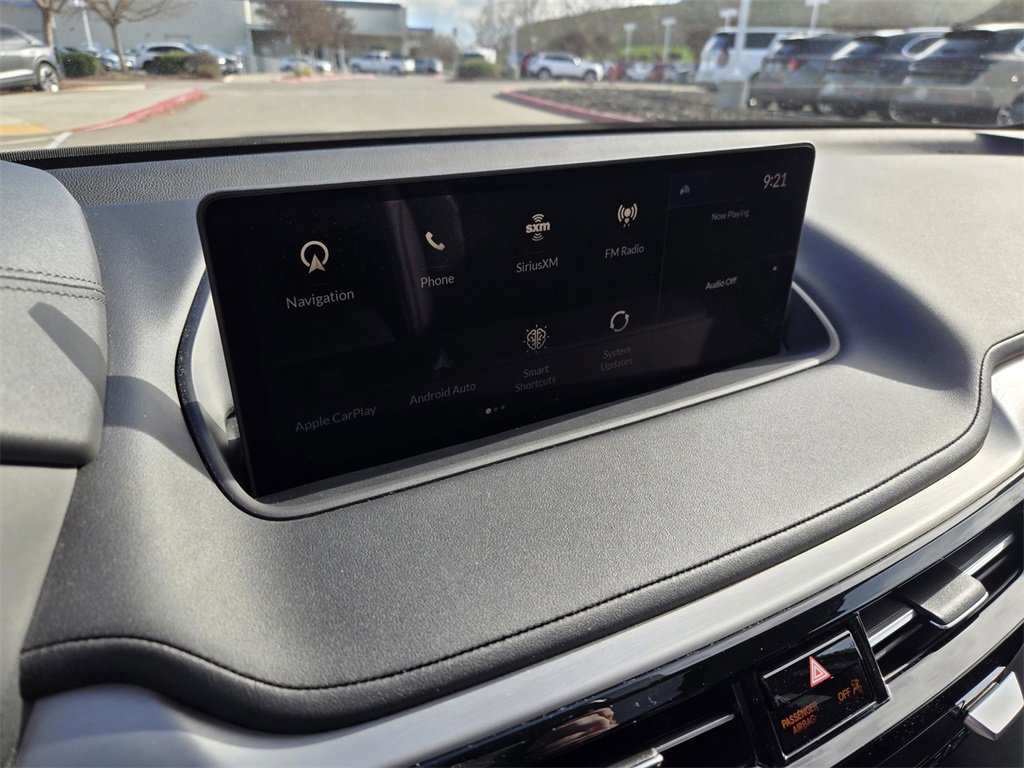 Used 2023 Acura MDX SH-AWD w/ Technology Package image 21