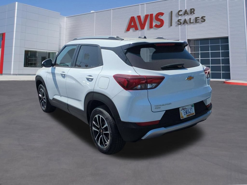 Used 2025 Chevrolet TrailBlazer LT AWD/4WD image 9