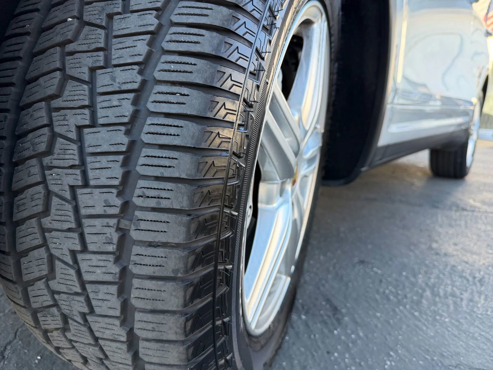 Used 2016 Porsche Cayenne S image 53