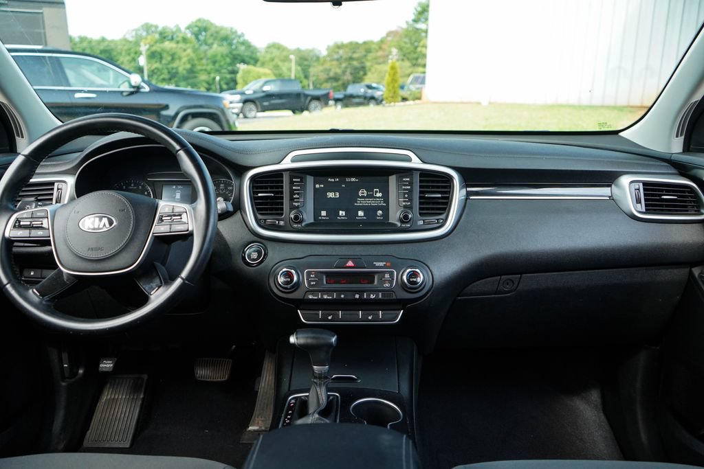 Used 2020 Kia Sorento S AWD/4WD image 10