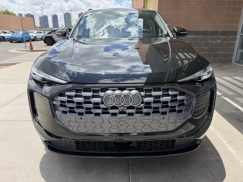 Used 2025 Audi Q5 Premium w/ Convenience Package AWD/4WD image 10