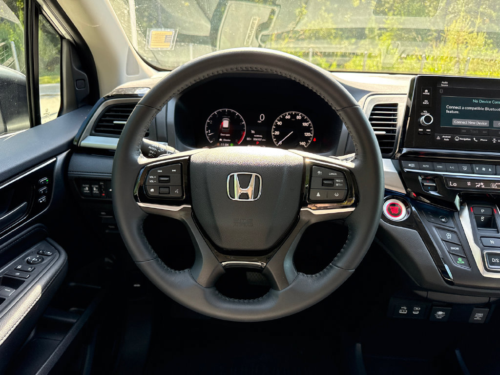Certified 2026 Honda Odyssey Touring image 21