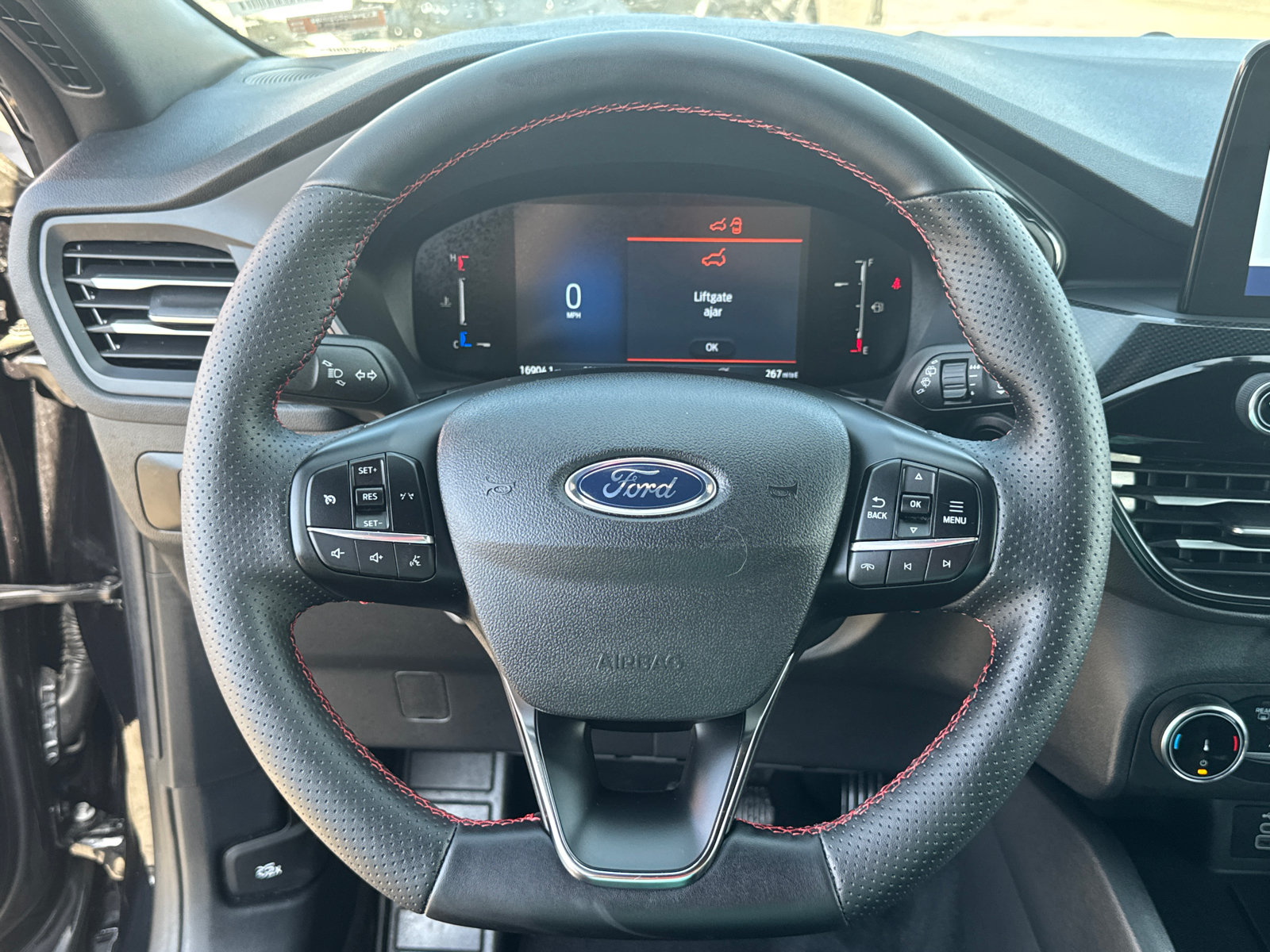 Used 2025 Ford Escape ST-Line AWD/4WD image 13