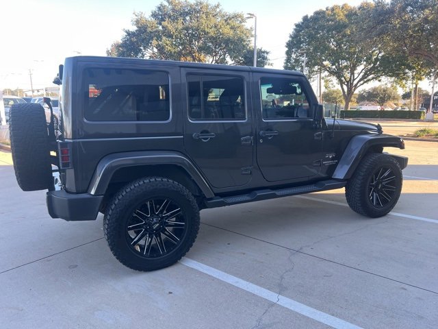 Used 2017 Jeep Wrangler Unlimited Sahara w/ Connectivity Group image 3