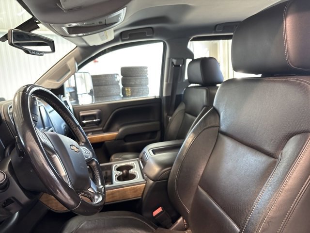 Used 2015 Chevrolet Silverado 2500 LTZ w/ Snow Plow Prep Package image 9