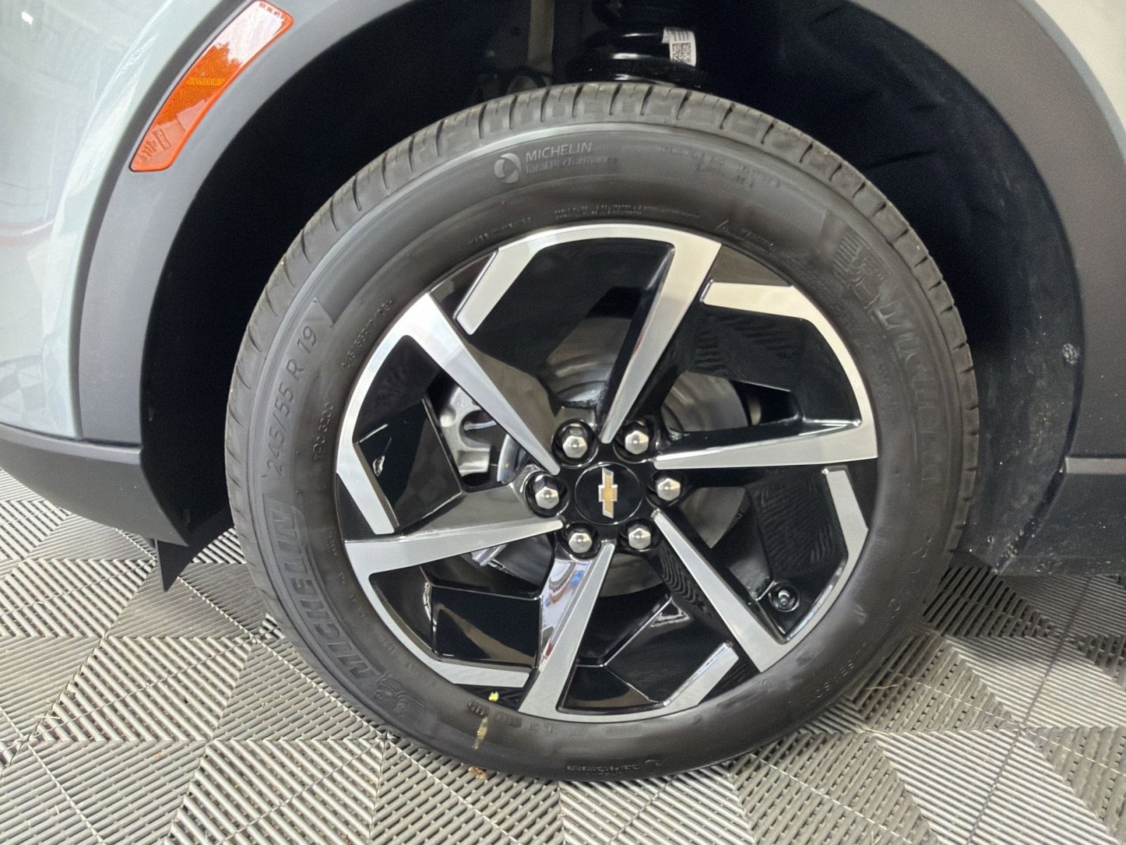 New 2026 Chevrolet Equinox EV LT image 12