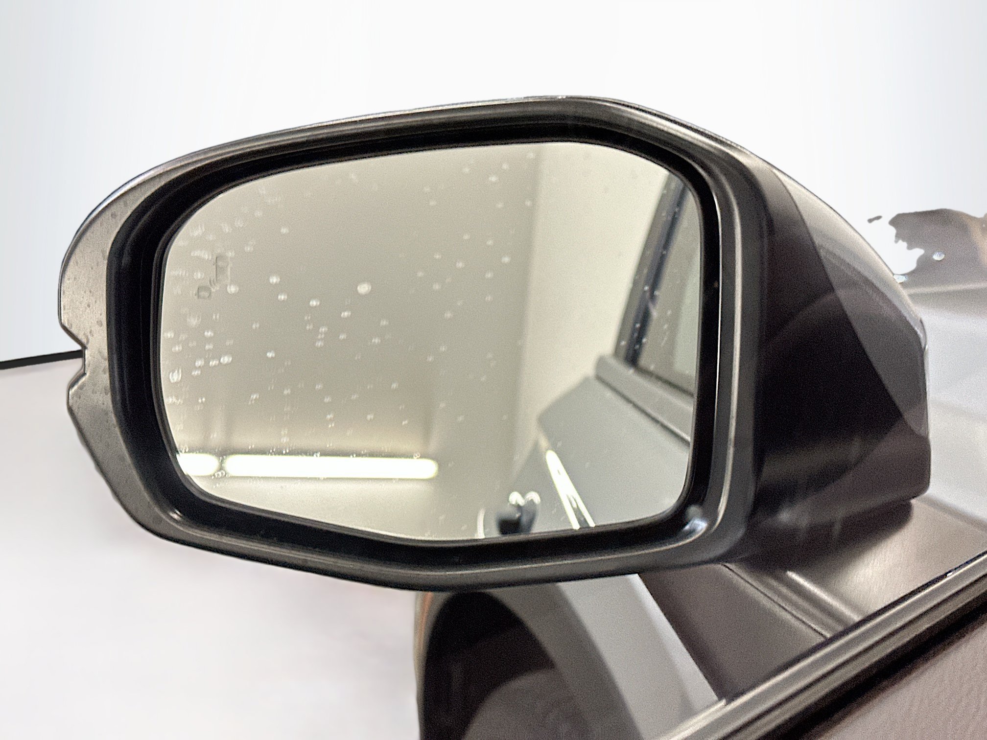 Used 2025 Honda CR-V EX-L image 16