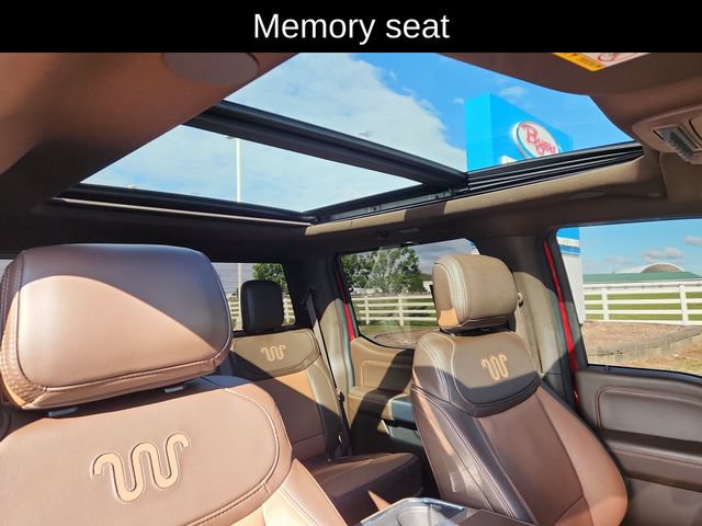 Used 2025 Ford F350 King Ranch AWD/4WD image 27