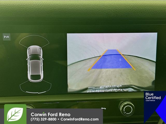 Used 2023 Porsche Macan Turbo image 17