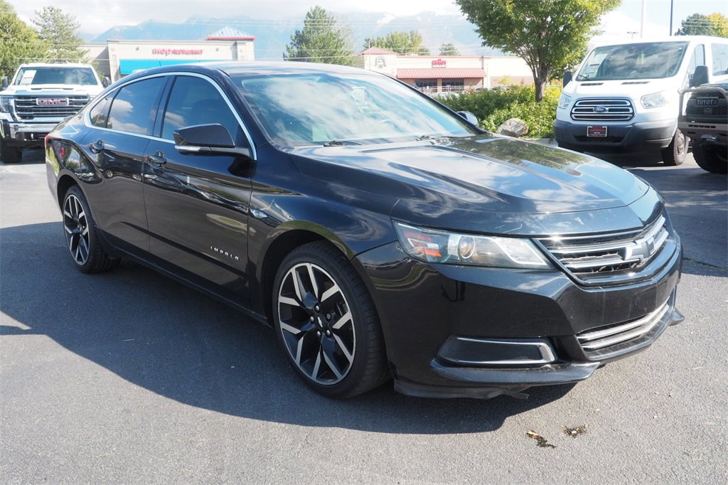 Used 2017 Chevrolet Impala LT image 3