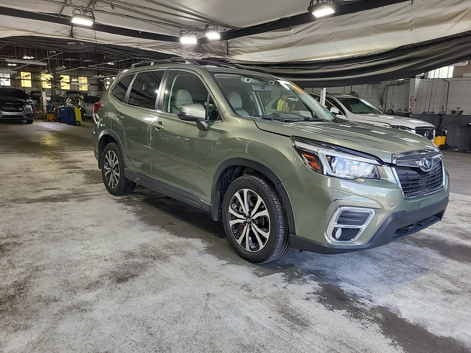 Used 2019 Subaru Forester Limited w/ Popular Package #3 AWD/4WD image 6